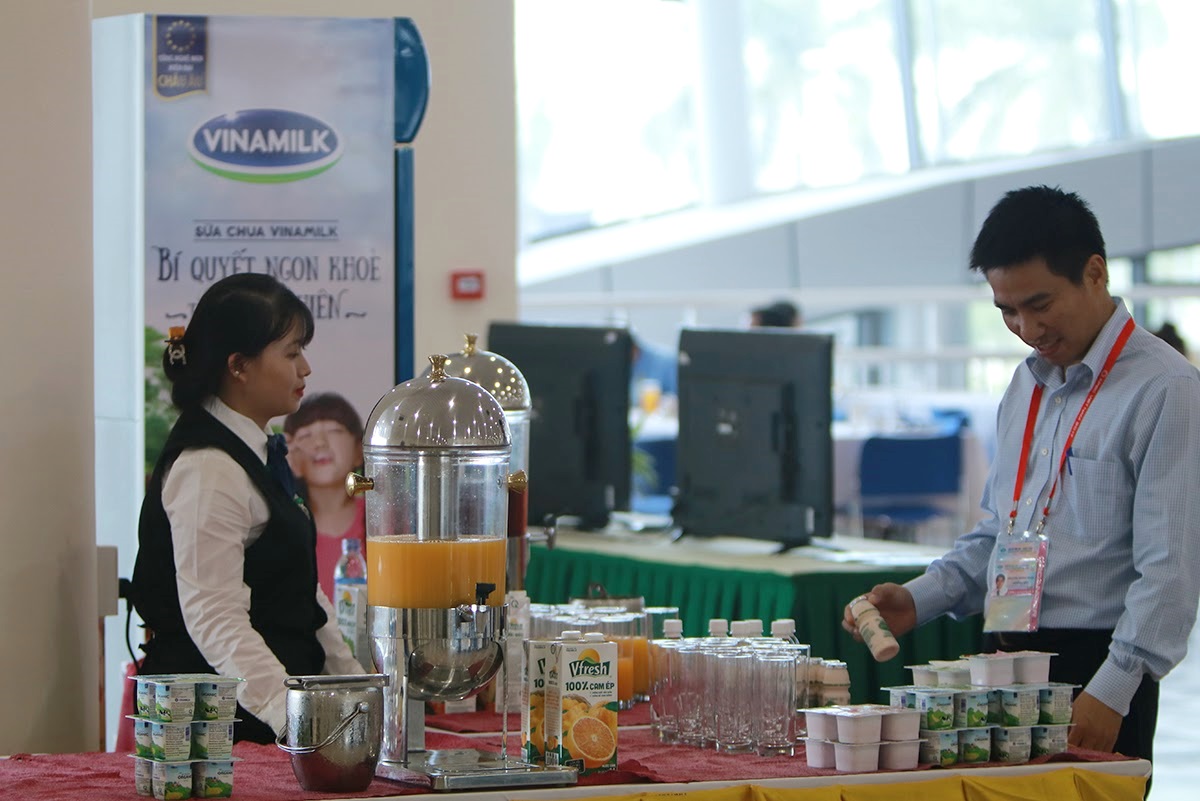 Vinamilk[-]tự[-]hào[-]trở[-]thành[-]thương[-]hiệu[-]đồ[-]uống[-]được[-]lựa[-]chọn[-]tại[-]APEC[-]2017